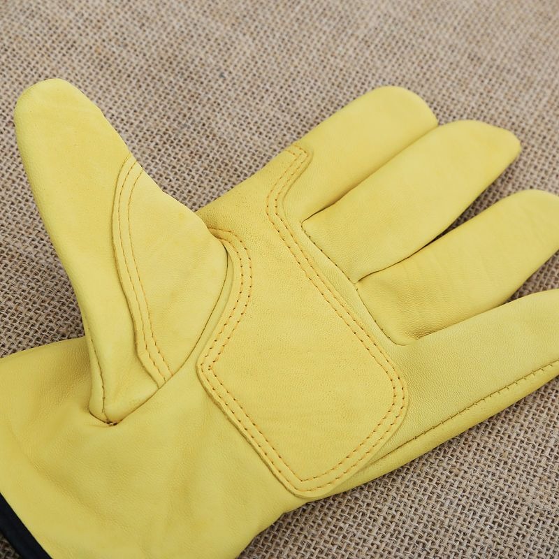 un paio di guanti da lavoro in - Garden Gloves recensione e prezzo